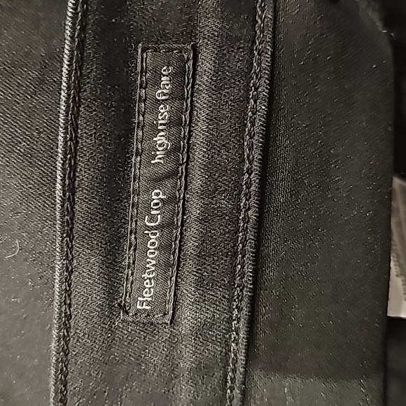 Citizens of Humanity Fleetwood Crop High-Rise Flare Jeans In black Astoria Sz 27 - Picture 10 of 11